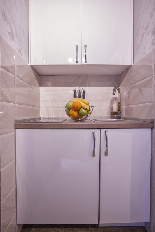 בודווה Luxury Boutique Studio Apartments מראה חיצוני תמונה