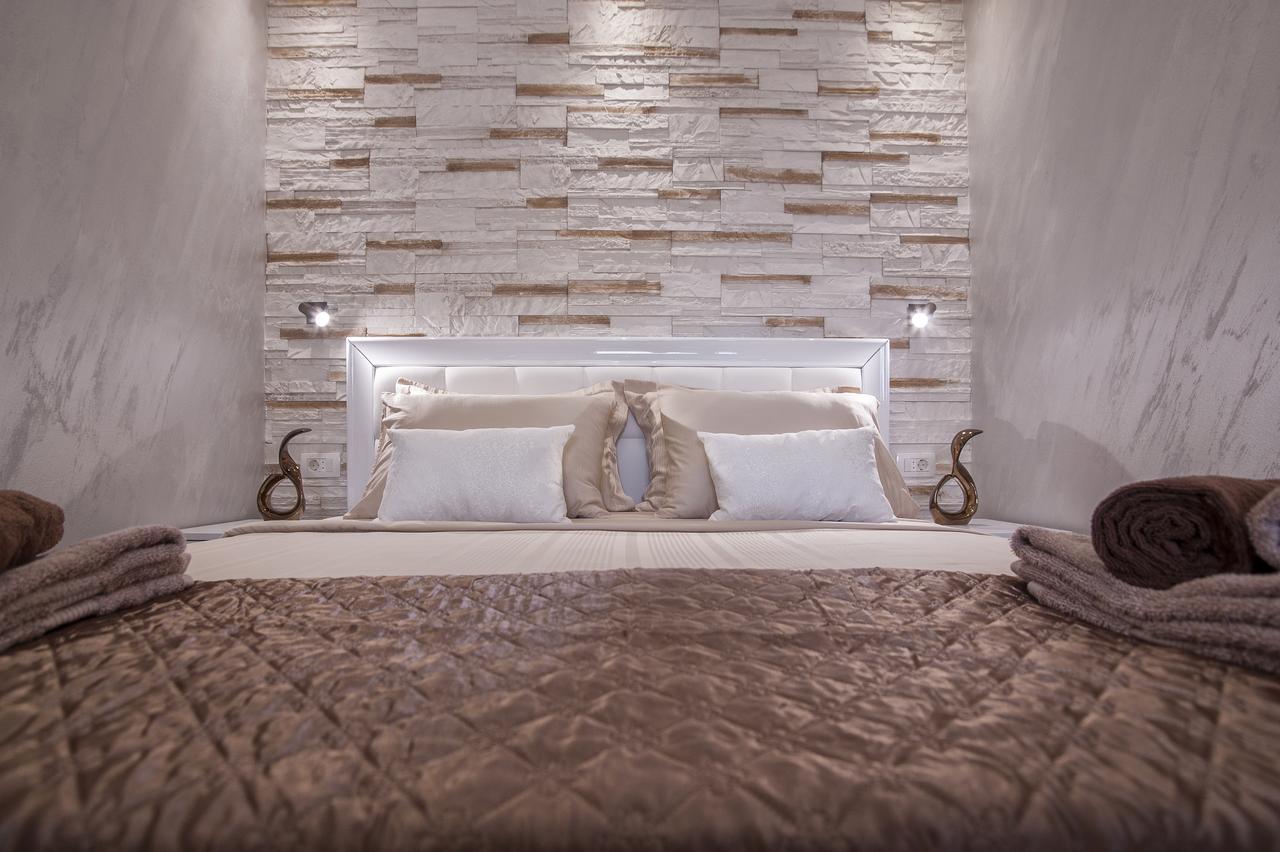 בודווה Luxury Boutique Studio Apartments מראה חיצוני תמונה