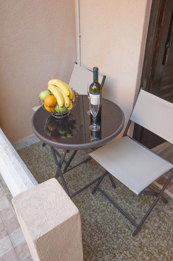 בודווה Luxury Boutique Studio Apartments מראה חיצוני תמונה